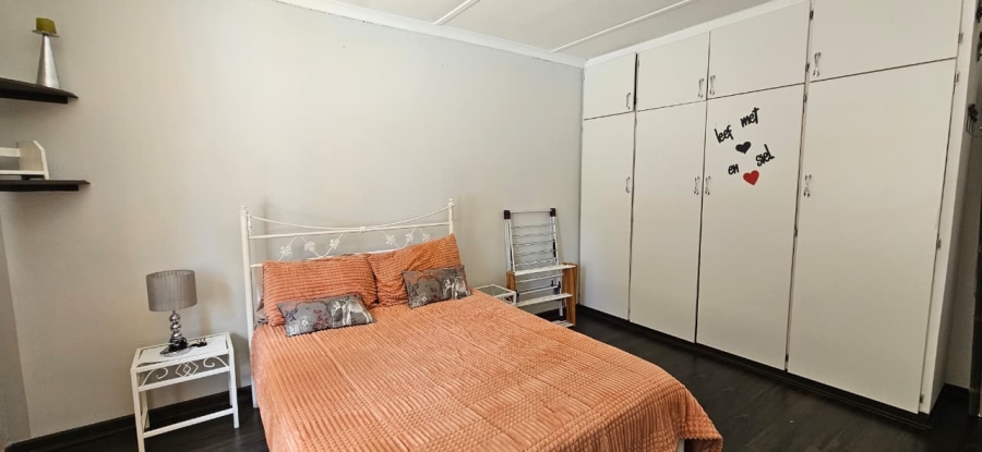 4 Bedroom Property for Sale in Uitsig Free State